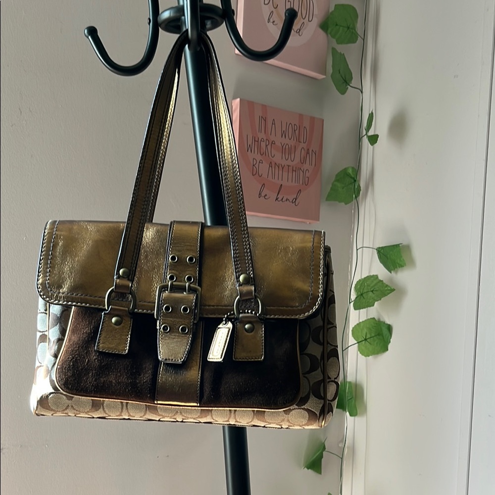 Coach Gold and Brown Shoulder Bag with Structured Design